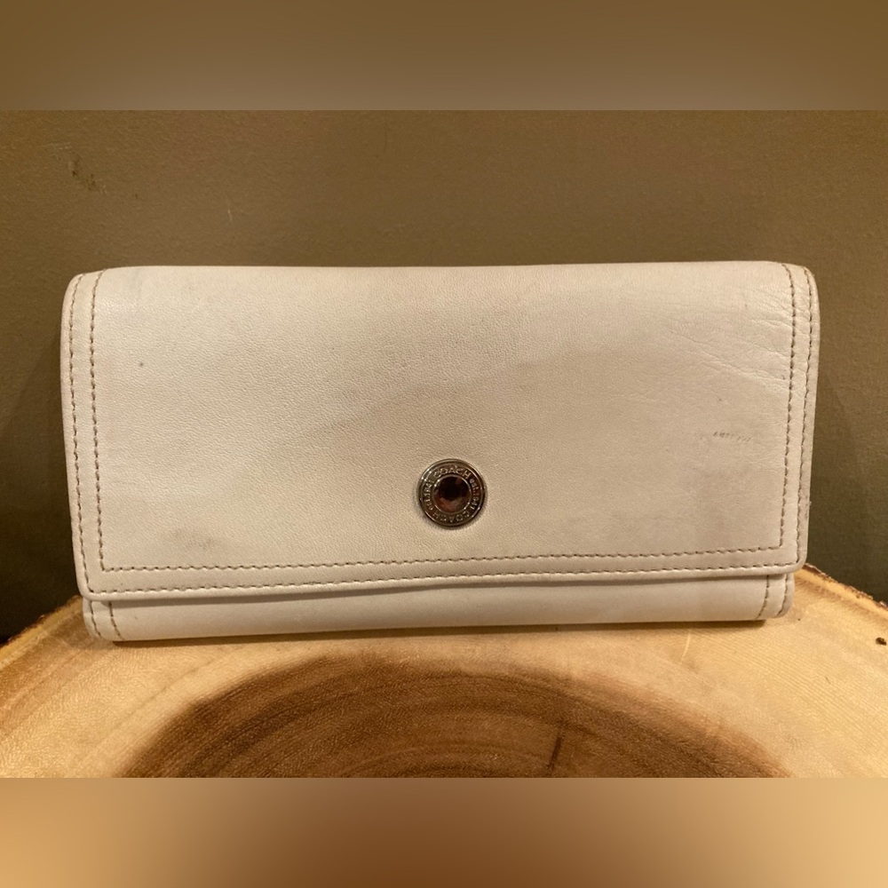 Coach‎ leather vintage Large Checkbook wallet with stitching silver coach button